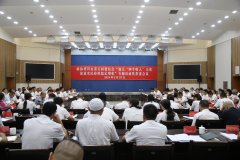 市政协召开“加大‘四个收入’力度，促进农民持续稳定增收”专题议政性常委